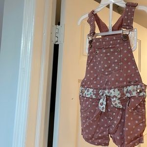 Clothes for children of different ages, girls